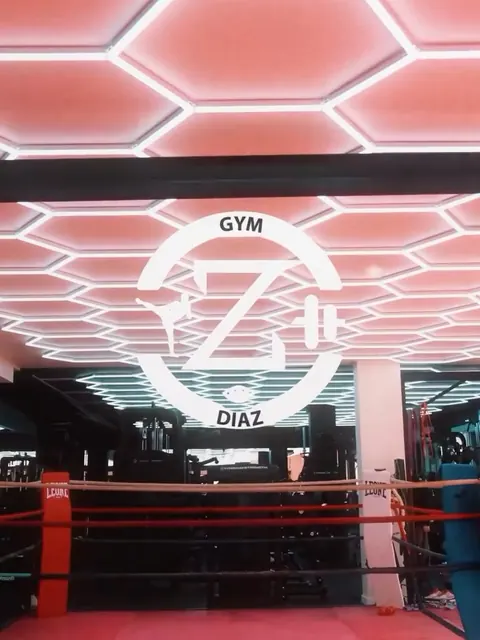 Transforma tu cuerpo en Z Gym Díaz